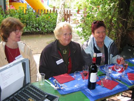 Micheline Flémal-Godeau, Nadine Malherbe Beghuin, Nicole VanStrijdonck